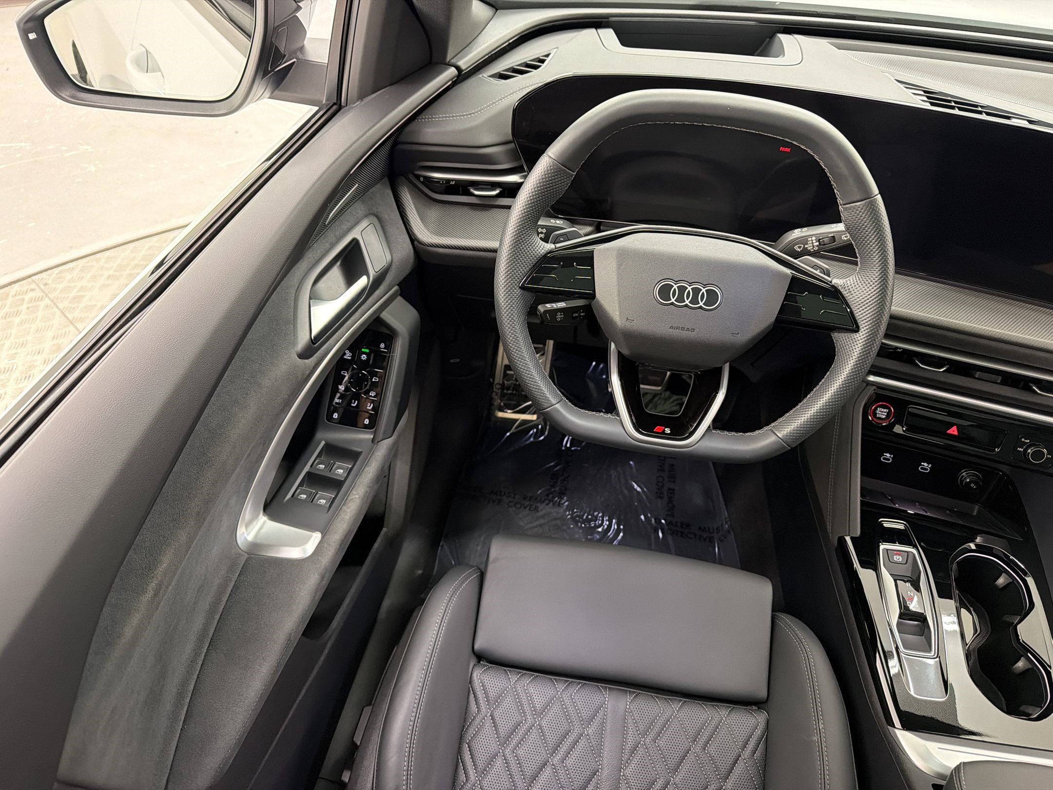 Used 2025 Audi SQ5 Premium Plus AWD/4WD image 27