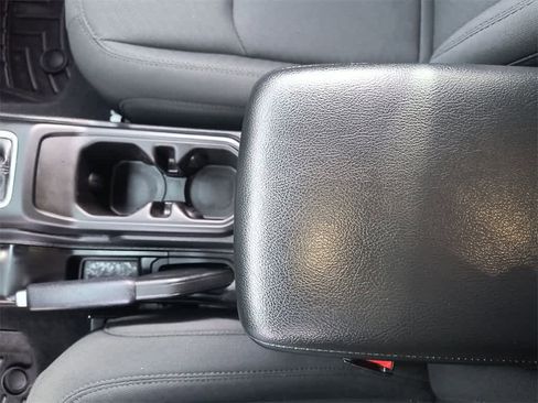 Used 2023 Jeep Gladiator Sport image 20