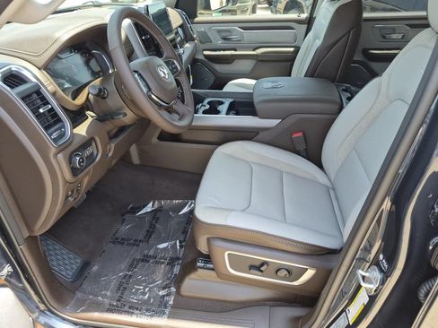 New 2026 RAM 1500 Laramie w/ Advanced Safety Group II AWD/4WD image 11
