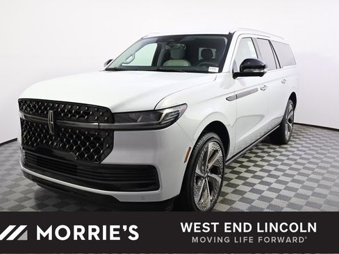 New 2025 Lincoln Navigator L Black Label image 1