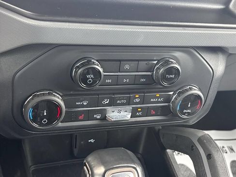 Used 2022 Ford Bronco Big Bend AWD/4WD image 36