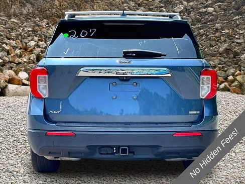 Used 2020 Ford Explorer XLT w/ Comfort Package AWD/4WD image 4