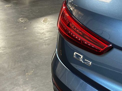 Used 2018 Audi Q3 2.0T Premium Plus w/ Premium Plus Package image 16