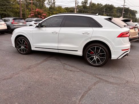 Used 2021 Audi Q8 Premium Plus w/ Premium Plus Package AWD/4WD image 4
