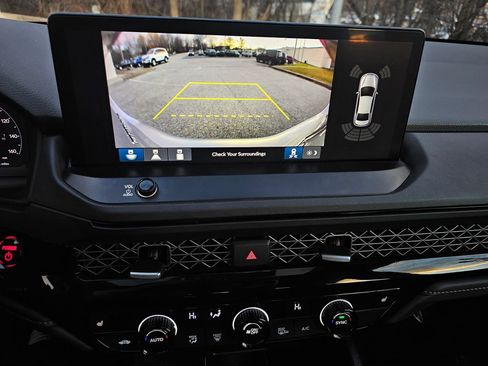 Used 2025 Honda Accord EX-L image 12