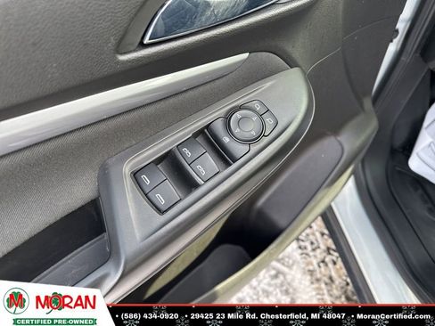 Used 2022 Chevrolet Bolt EUV LT w/ Comfort Package image 10