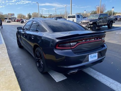 Used 2018 Dodge Charger SXT Plus w/ Blacktop Package image 6