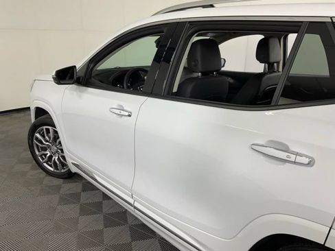 Used 2023 GMC Terrain Denali w/ LPO, Floor Liner Package AWD/4WD image 44