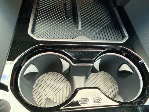 New 2027 BMW 530i RWD image 31