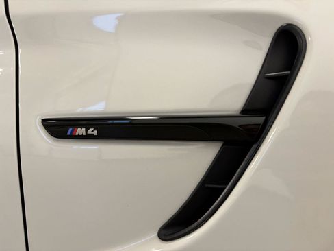 Used 2017 BMW M4 Convertible RWD image 55