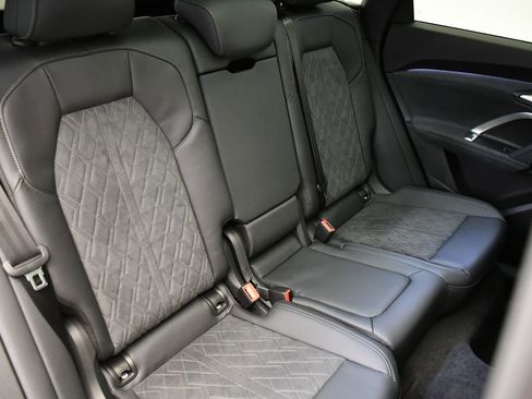 New 2025 Audi SQ5 Premium Plus image 51