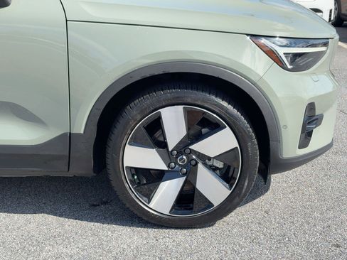 Certified 2024 Volvo XC40 Recharge Ultimate w/ Protection Package Premier image 12