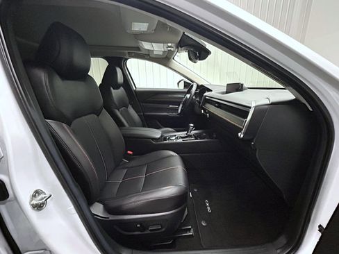 Certified 2025 MAZDA CX-50 AWD 2.5 S w/ Premium Plus Pkg image 15