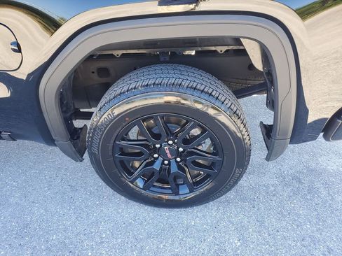 Used 2023 GMC Sierra 1500 Elevation image 20