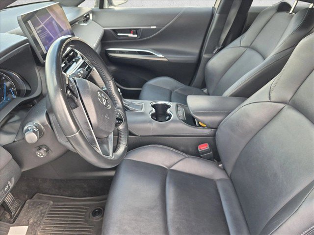 Used 2024 Toyota Venza Nightshade AWD/4WD image 13