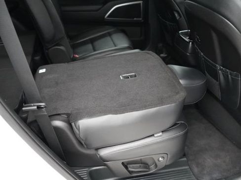 Used 2023 Kia Telluride S AWD/4WD image 50