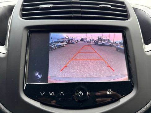 Used 2016 Chevrolet Trax LS FWD image 27