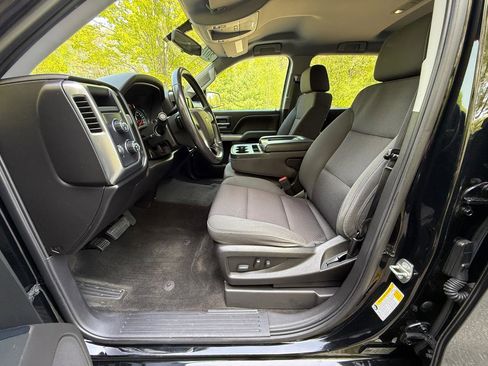 Used 2018 Chevrolet Silverado 1500 LT w/ All Star Edition AWD/4WD image 10