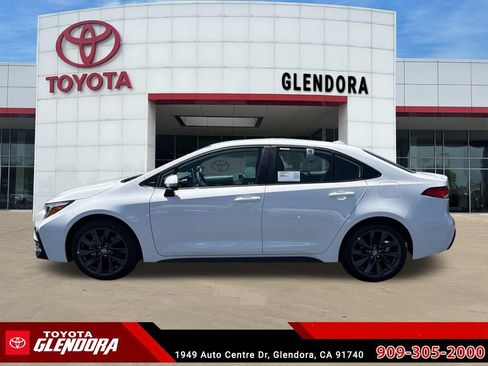 New 2026 Toyota Corolla SE FWD image 6