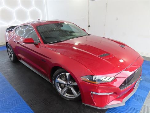 Used 2022 Ford Mustang GT Premium RWD image 5