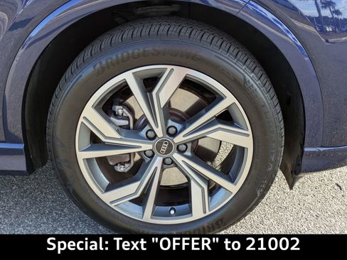 Used 2022 Audi Q4 e-tron Prestige image 13