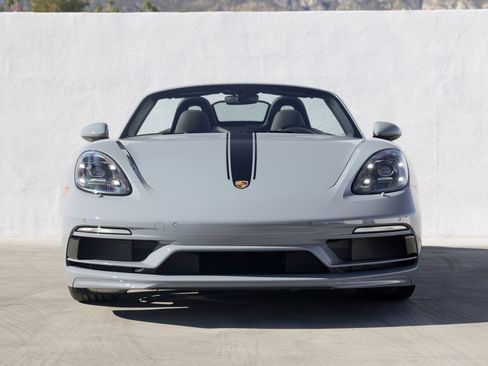Used 2025 Porsche 718 Boxster image 10
