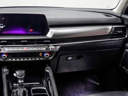 Used 2025 Kia Telluride S image 18