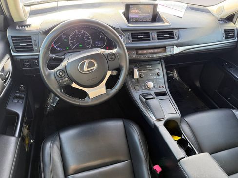 Used 2014 Lexus CT 200h FWD image 15