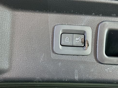 Used 2025 MAZDA CX-50 AWD 2.5 Hybrid w/ Premium Pkg image 31