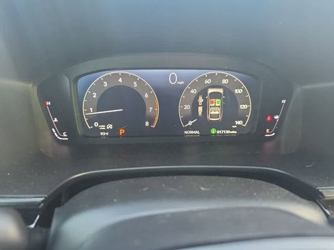 Used 2026 Honda CR-V EX-L image 8