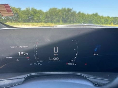 Used 2025 Cadillac XT4 Premium Luxury FWD image 15