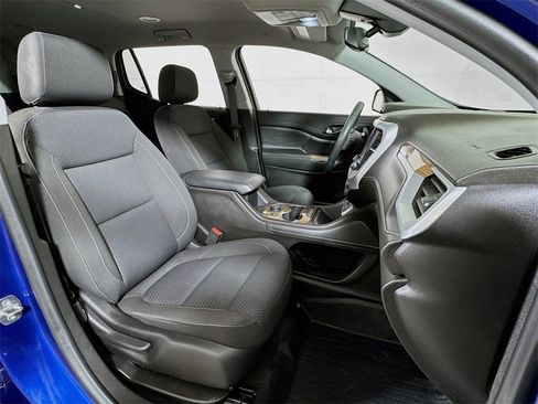 Used 2023 GMC Acadia SLE w/ Driver Convenience Package image 26