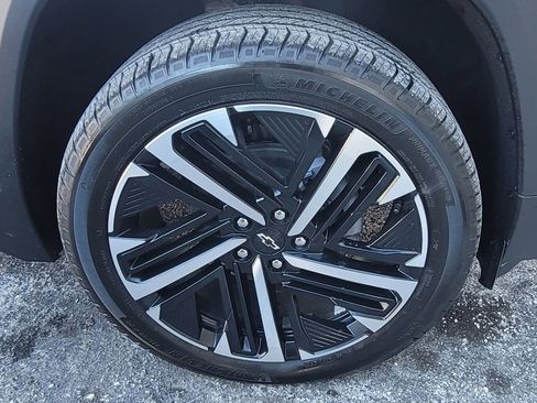 New 2026 Chevrolet Equinox RS w/ Convenience Package III image 32