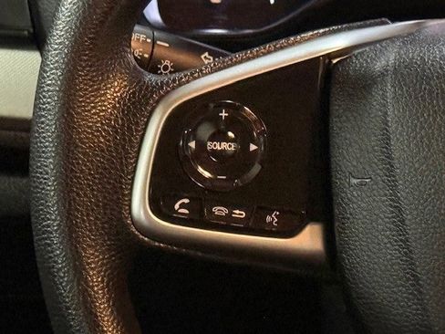 Used 2019 Honda CR-V LX image 24