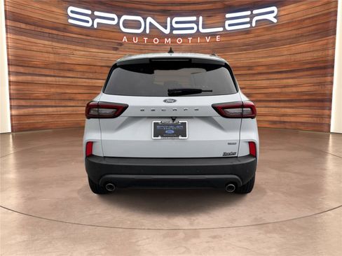 Used 2025 Ford Escape ST-Line w/ Equipment Group 301A FWD image 4