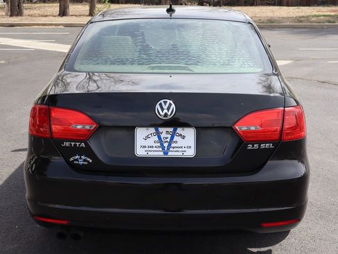 Used 2012 Volkswagen Jetta SEL image 6