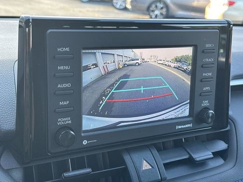 Certified 2022 Toyota RAV4 SE image 16