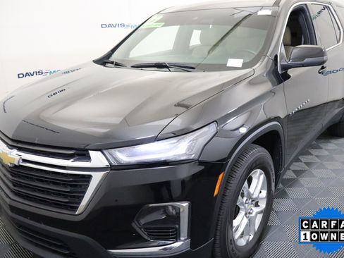 Used 2022 Chevrolet Traverse LS AWD/4WD image 11