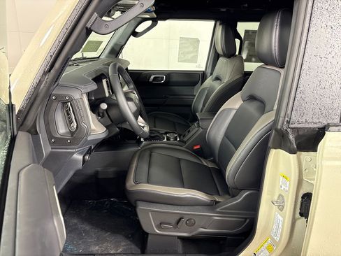 New 2026 Ford Bronco Outer Banks AWD/4WD image 30