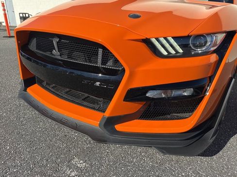 Used 2020 Ford Mustang Shelby GT500 w/ Technology Package image 33