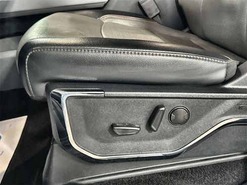 Used 2024 Ford F150 Lariat w/ FX4 Off-Road Package image 13