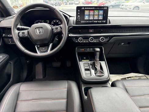 Used 2024 Honda CR-V Sport Touring image 10