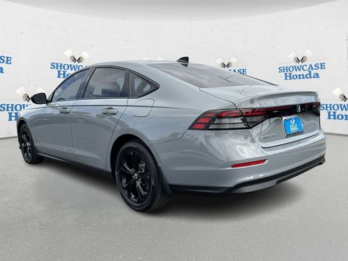 New 2025 Honda Accord SE image 2