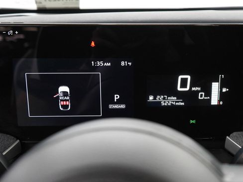 Used 2025 Nissan Kicks SV w/ SV Premium Package AWD/4WD image 27