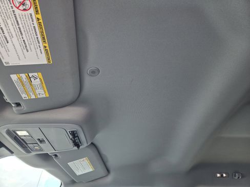 Used 2023 Ford F250 XL w/ STX Appearance Package image 24