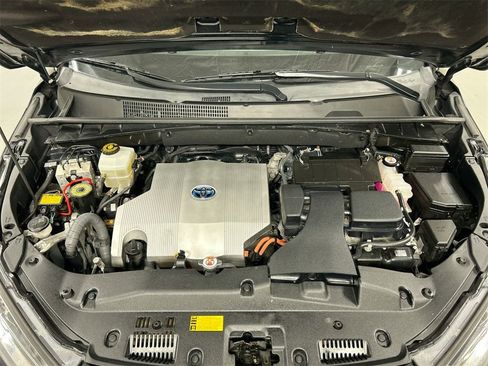 Used 2019 Toyota Highlander Limited image 25