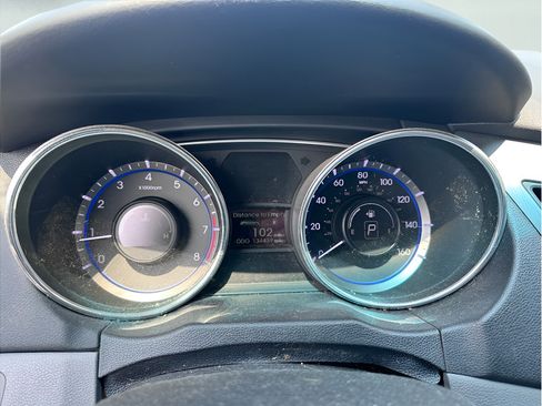 Used 2011 Hyundai Sonata GLS FWD image 17