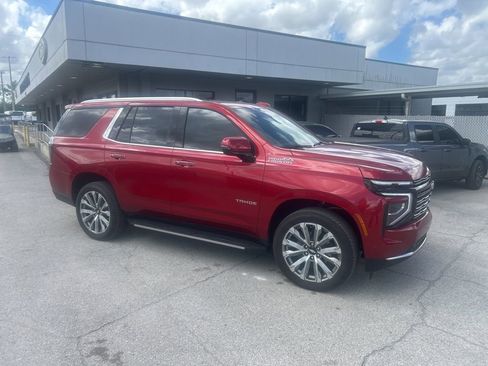 Used 2025 Chevrolet Tahoe High Country image 1