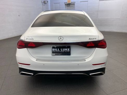 Used 2024 Mercedes-Benz E 350 4MATIC Sedan image 14