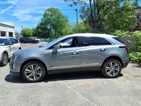 Certified 2023 Cadillac XT5 Premium Luxury AWD/4WD image 8